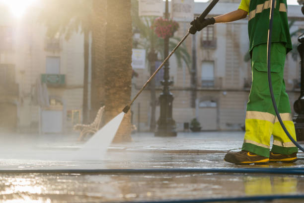 Best Parking Lot and Garage Cleaning  in Aurora, MO